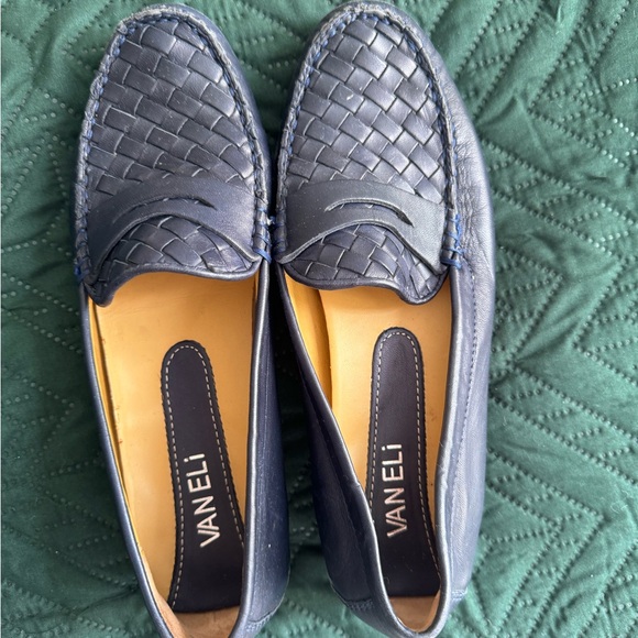 Vaneli Leather Loafers so comfortable and beautiful year round ! - Picture 6 of 6